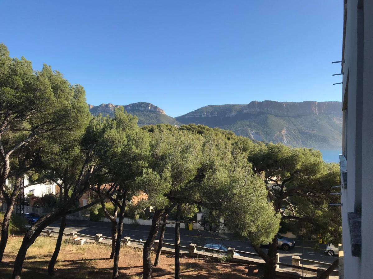Ferienwohnung Au Son Des Cigales Cassis Exterior foto